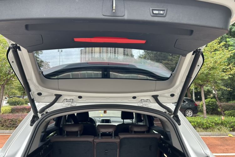 Used BMW X1 2018 sDrive18Li Luxury Model
