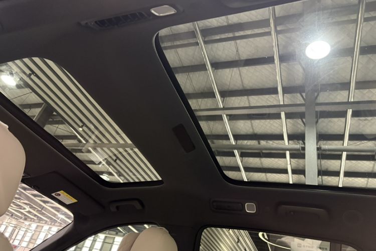 Used Li Auto L8 2023 Pro Model
