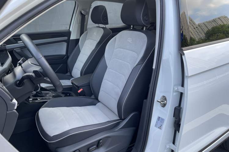 Used Volkswagen Tayron X 2023 330TSI Two-Wheel-Drive Prestige High-Energy Version
