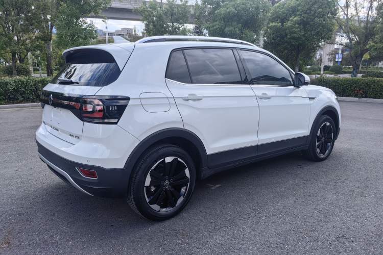 Used Volkswagen Tacqua 2023 200TSI DSG Joy-Connect Edition
