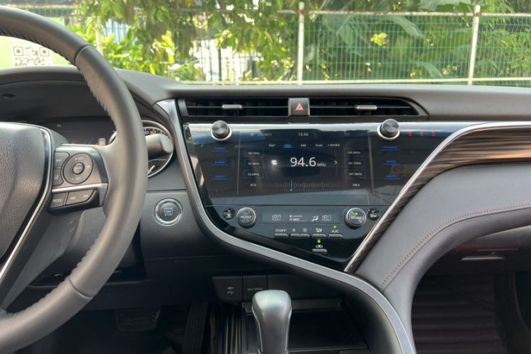 Used Toyota Camry 2019 Revised Version 2.5G Luxury Edition
