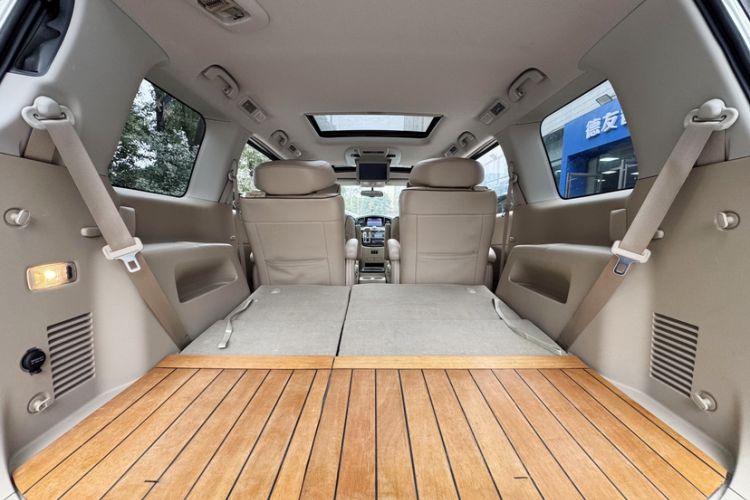 Used Nissan Quest 2015 3.5L SL
