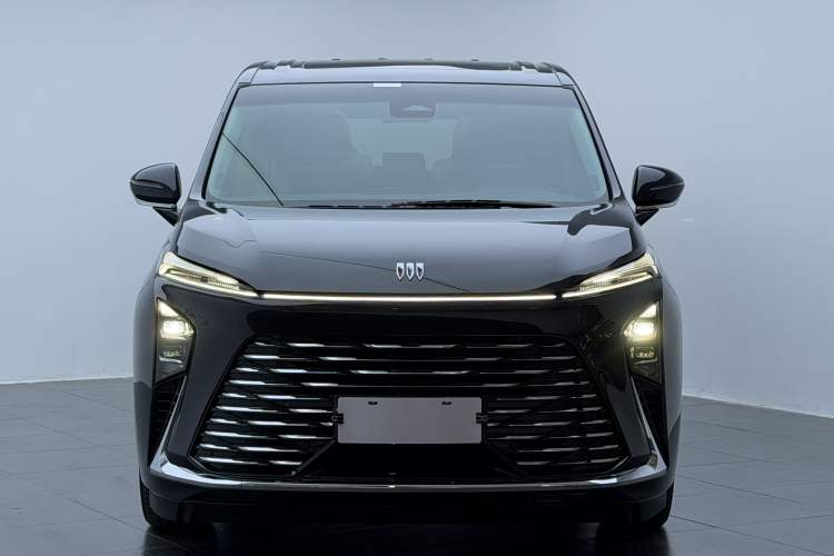 Used Buick GL8 2025 Lu Zun Deluxe Edition
