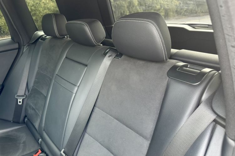 Used Mercedes-Benz GLK-Class 2015 GLK 260 4MATIC Fashion Edition Ultimate Version
