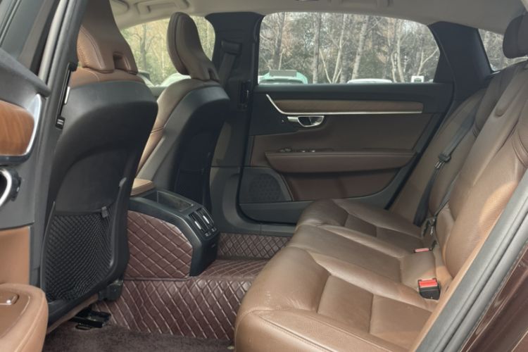 Used Volvo S90 2020 Facelifted T5 Zhiyi Luxury Edition