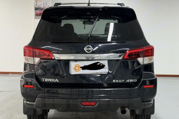 Used Nissan Terra 2018 2.5L Automatic 4x4 Luxury Edition