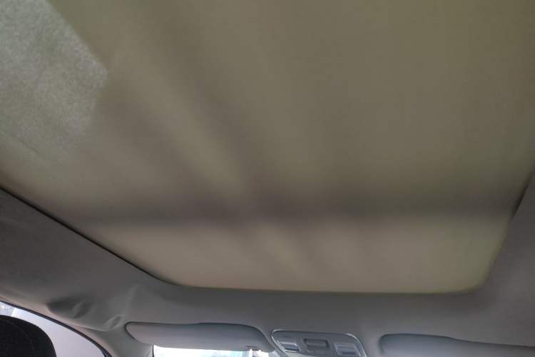 Used Geely Auto Emgrand X7 Sport 2018 1.8TD Automatic Two-Wheel Drive ZhiZun Model with 4G Connectivity
