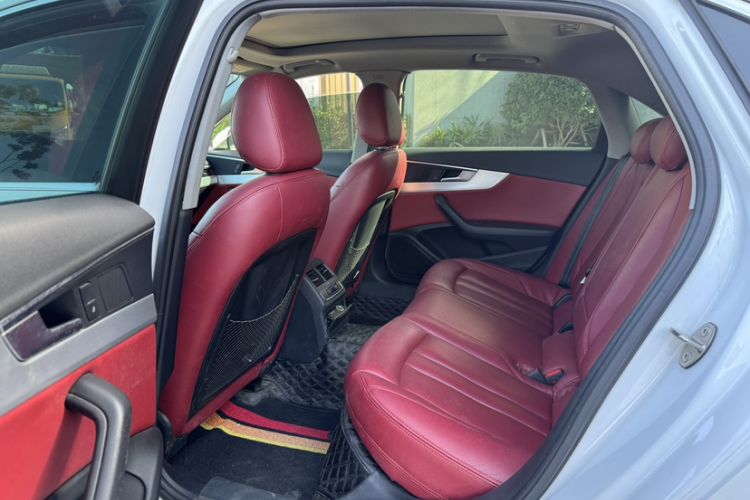 Used Audi A4L 2019 40 TFSI Fashion Edition China VI Emission Standard