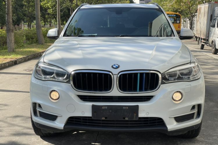Used BMW X5 2015 xDrive28i
