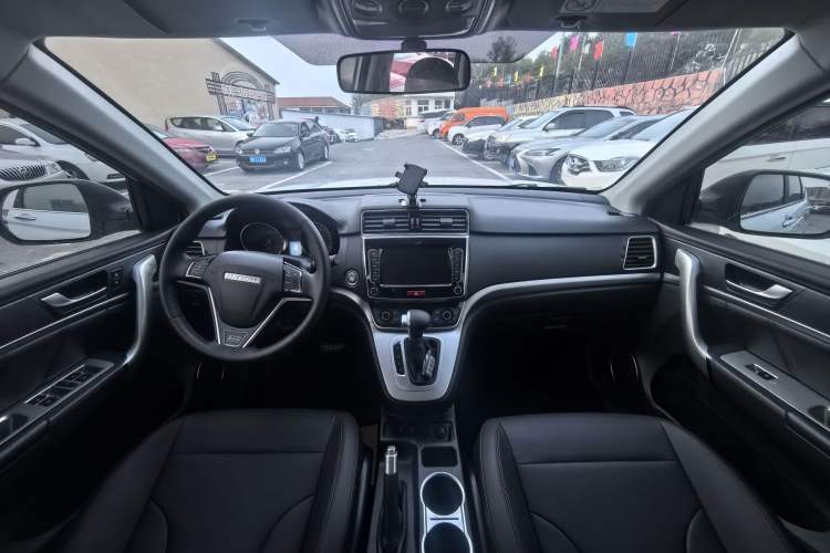 Used Haval M6 2019 1.5T DCT Two-Wheel Drive Value Edition China VI Standard
