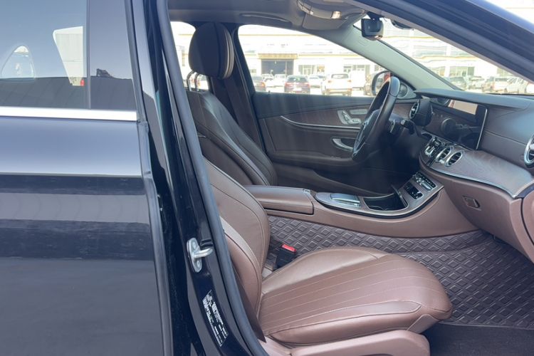 Used Mercedes-Benz E-Class 2022 Revised Version E 300 L Fashion Edition
