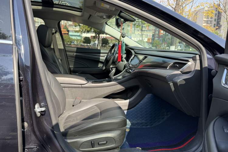 Used Buick LaCrosse 2022 652T Luxury Version
