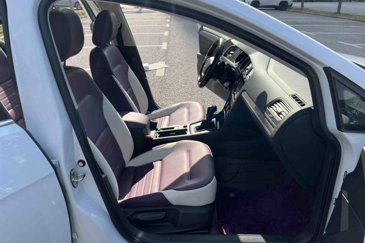 Used Volkswagen Golf 2019 280TSI DSG Comfort Version China V Standard
