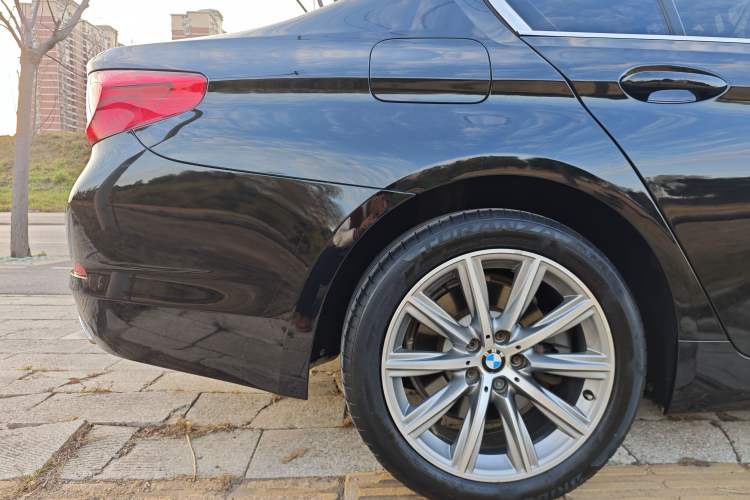 Used BMW 5 Series 2018 528Li Launch Special Edition
