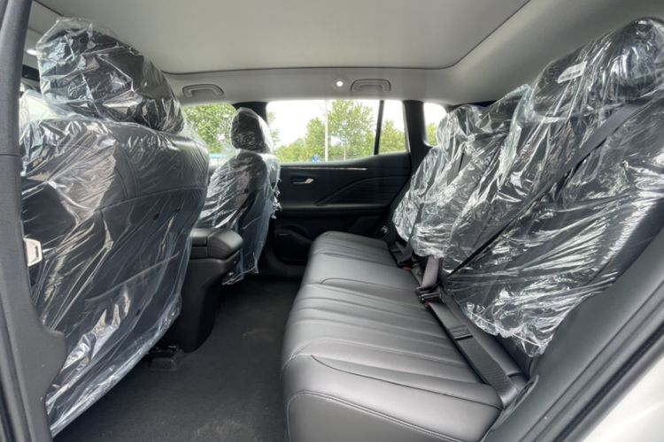 Used AION V 2024 Aion Tyrannosaurus 650 Smart Luxury Edition
