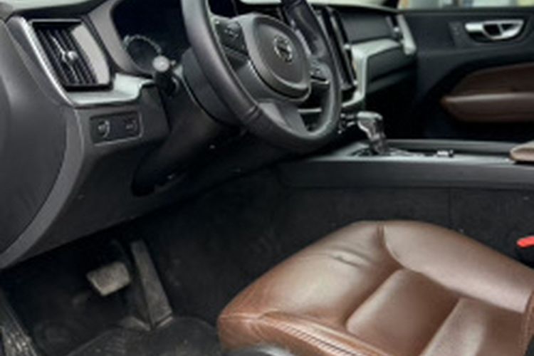 Used Volvo XC60 2020 T5 4x4 Zhiyi Luxury Edition
