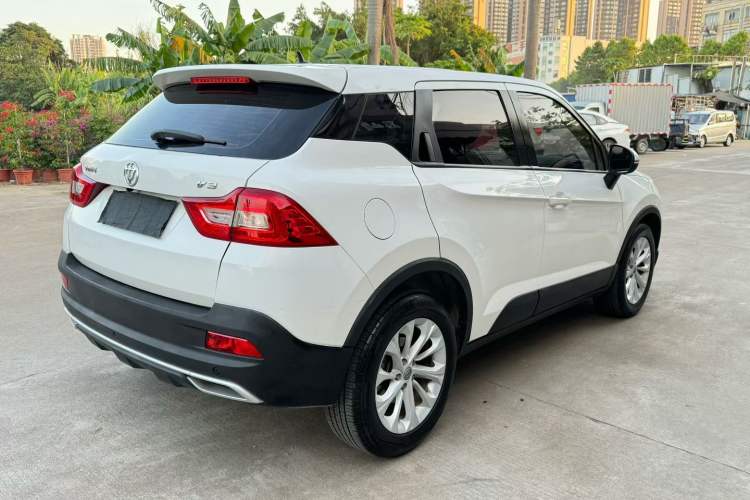 Used Brilliance V3 2017 1.5L Automatic Elite Model
