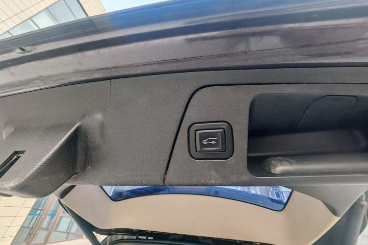 Used Buick Envision 2016 28T Four-Wheel Drive Elite Version
