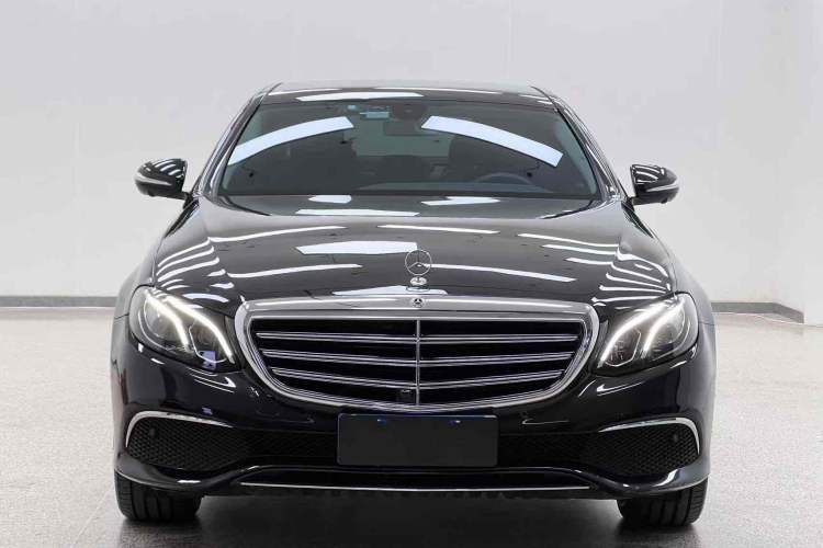 Used Mercedes-Benz E-Class 2019 Facelifted E 300 L Stylish Version
