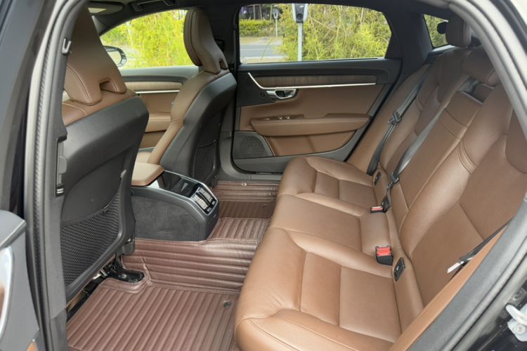 Used Volvo S90 2021 B5 Zhiyuan Luxury Edition
