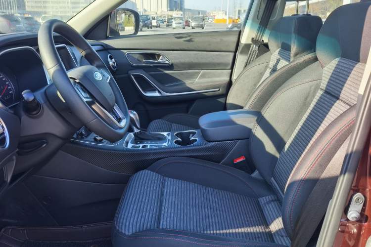 Used  Refine S7 2017 1.5T Automatic Comfort Model
