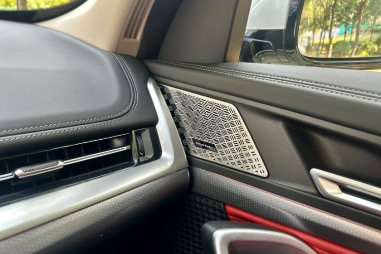 Used BMW iX1 2023 xDrive30L M Sport Package
