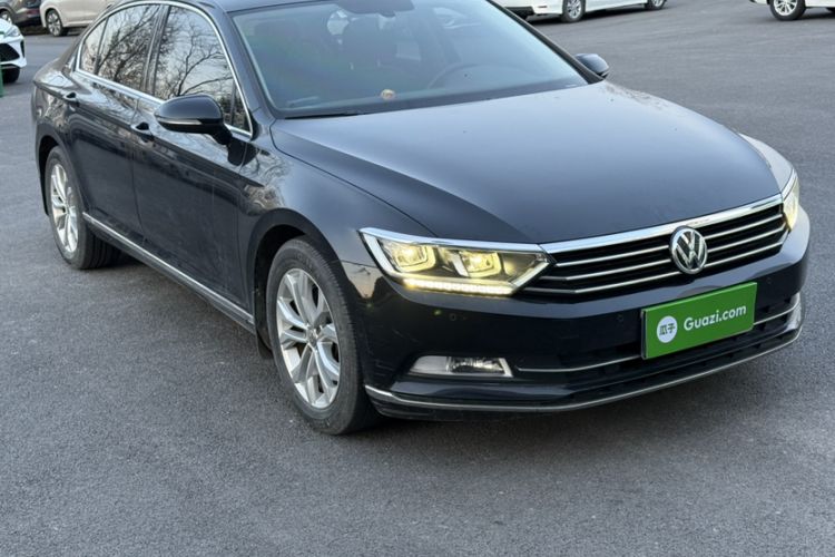 Used Volkswagen Magotan 2018 Facelift 330TSI DSG Luxury Model