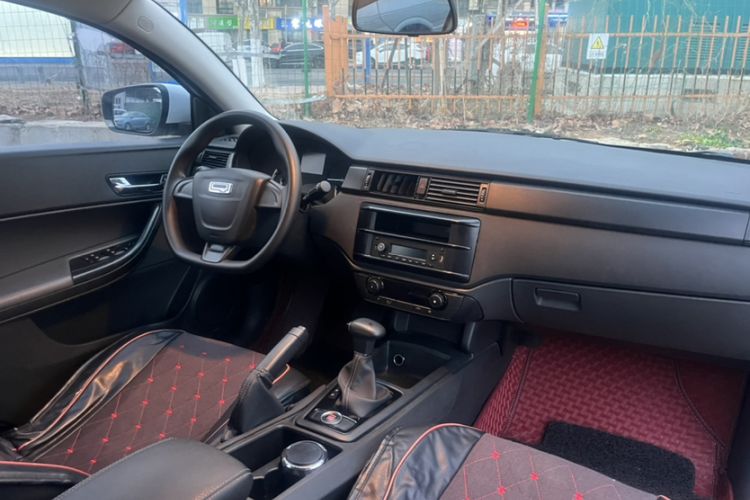 Used Qoros 3 2018 Sedan 1.6L Automatic Leading Model
