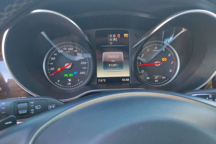 Used Mercedes-Benz V-Class 2018 V 260 Prestige Edition China VI
