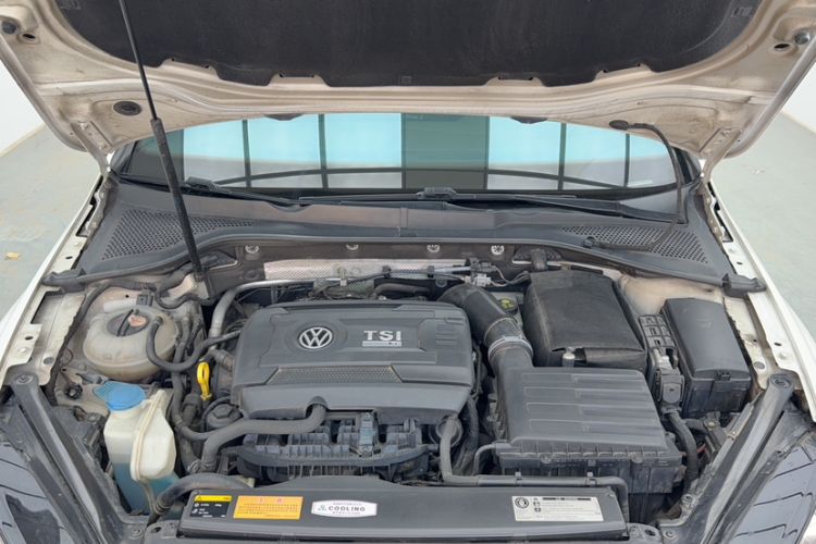 Used Volkswagen Golf 2015 2.0 TSI R