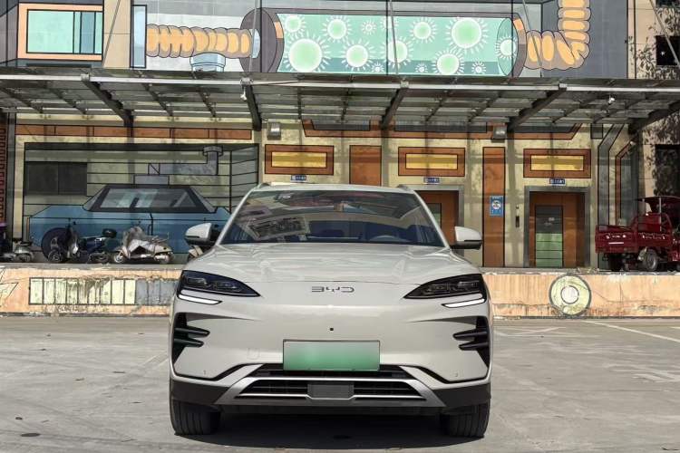 Used BYD Song PLUS New Energy 2024 Honor Edition EV 605km Flagship PLUS