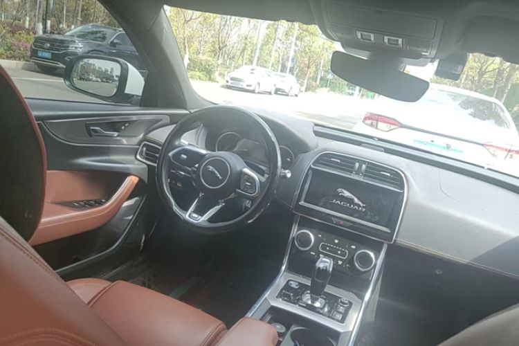 Used Jaguar XEL 2020 2.0T 200 PS R-DYNAMIC S Advanced Sport Edition
