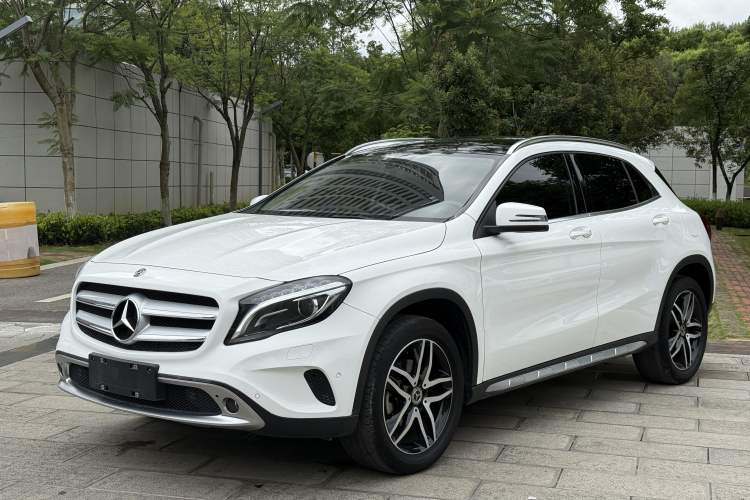 Used Mercedes-Benz GLA 2016 GLA 220 4MATIC Fashion Edition
