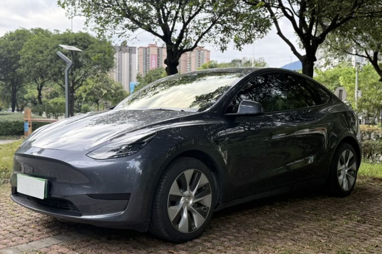Used Tesla Model Y 2022 Rear-Wheel-Drive Version
