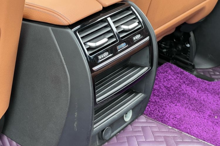 Used BMW 5 Series 2018 Restyled 530Li Leading Edition M Sport Package
