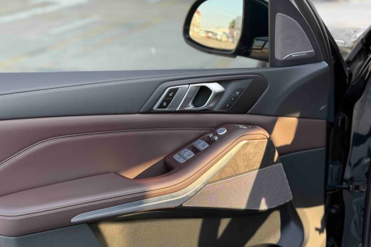 Used BMW X5 2022 Restyled xDrive 30Li Luxury Version M Sport Package