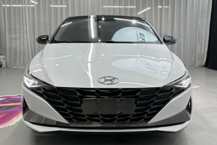 Used Hyundai Elantra 2023 1.5L CVT LUX Prestige Edition