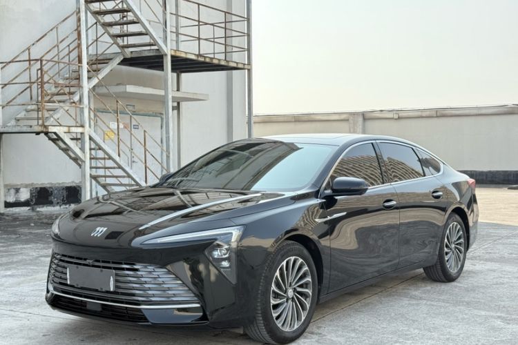 Used Buick LaCrosse 2023 28T Prestige Edition