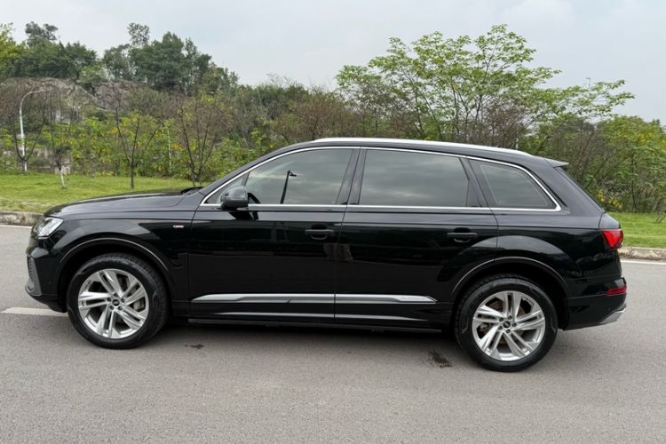 Used Audi Q7 2022 45 TFSI quattro S line Sport Edition