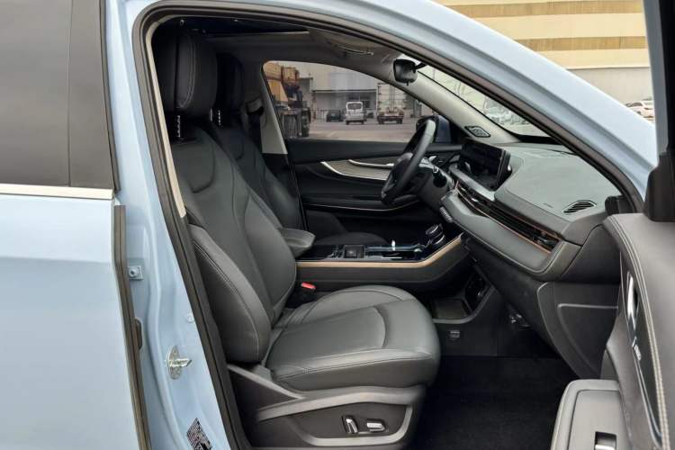 Used  Zhuifeng C-DM 2022 1.5 TCI-DHT 105 km "Chengfeng Qi" Edition
