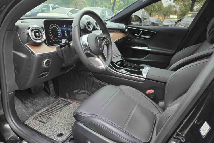 Used Mercedes-Benz C-Class 2023 Facelift C 260 L