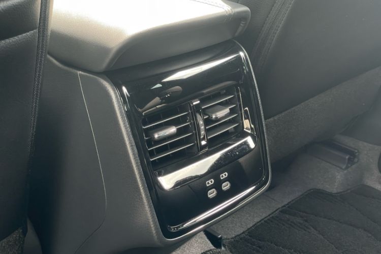 Used Toyota Avalon 2024 2.0L Ambition Edition
