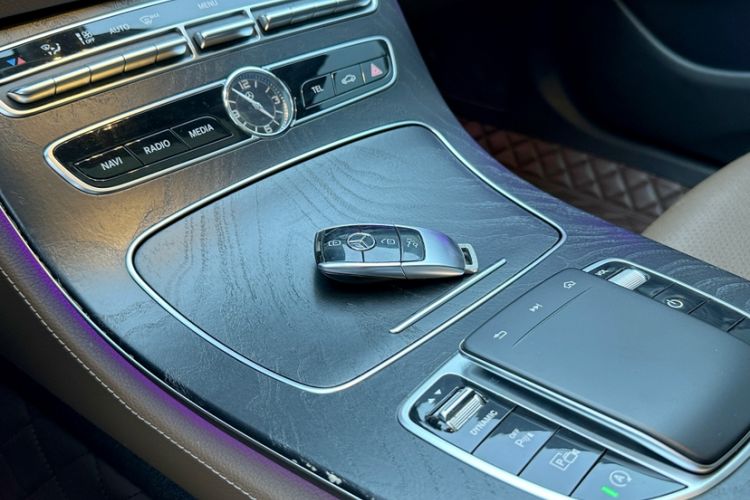 Used Mercedes-Benz E-Class 2019 E 200 L Sport Edition