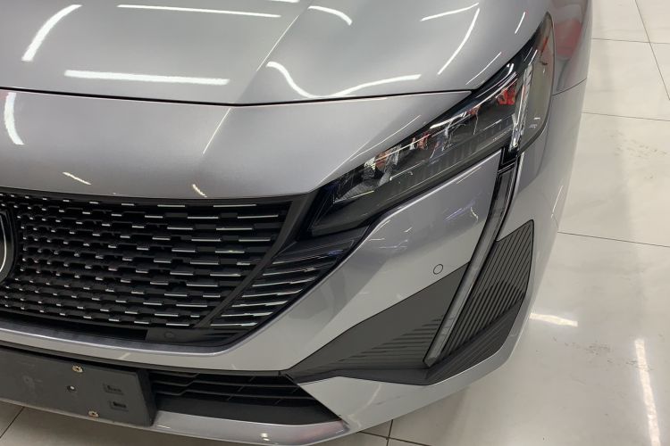 Used Peugeot 408 2022 1.6T Light-Chasing Edition