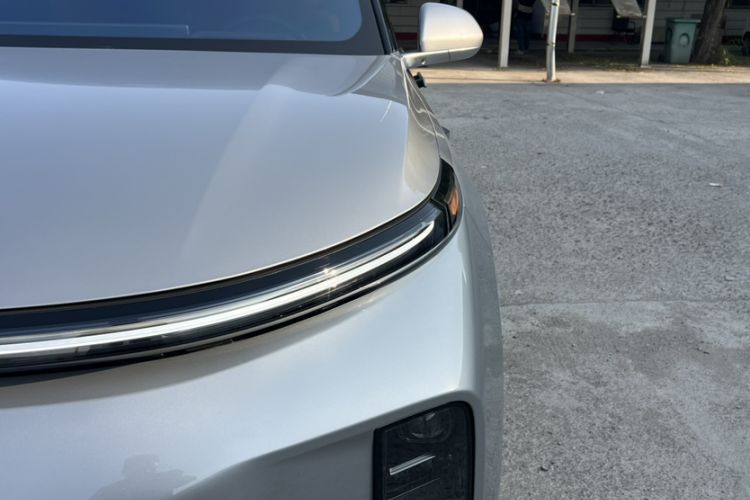 Used Li Auto L8 2023 Pro Model
