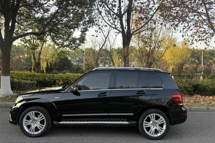 Used Mercedes-Benz GLK-Class 2015 GLK 260 4MATIC Dynamic Edition Ultimate Version
