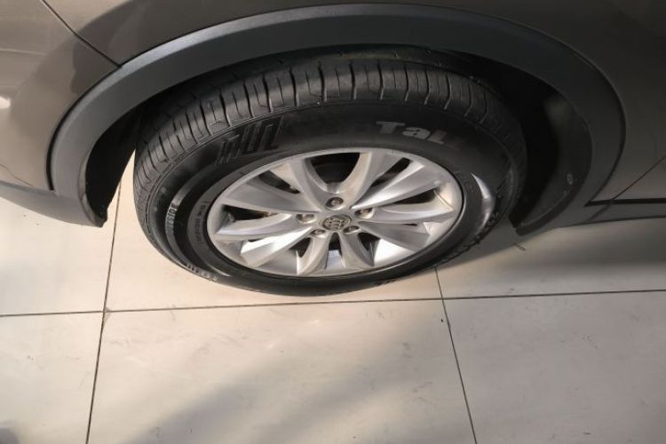 Used Buick Envision 2014 28T Four-Wheel Drive Elite Model
