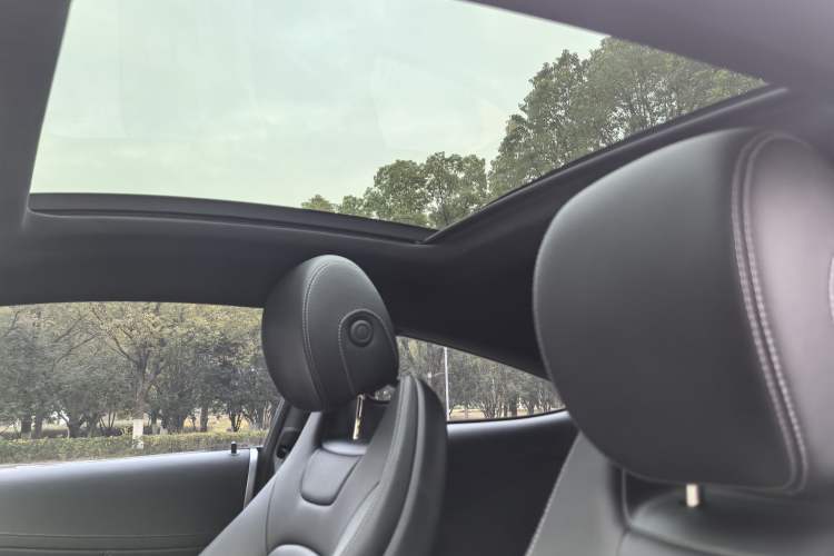 Used Mercedes-Benz C-Class (Import) 2019 C 260 4MATIC Coupe