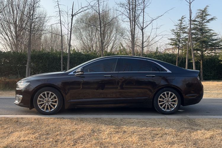Used Lincoln MKZ 2020 2.0T Deluxe Edition