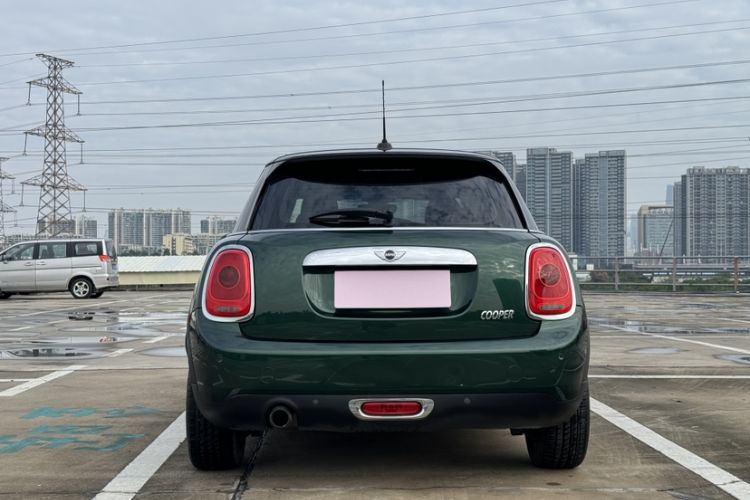 Used  MINI 2016 1.5T COOPER Five-Door Edition
